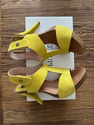 Sandalias tacón Cuplé lima
