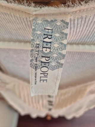 Camiseta Free People encaje y botones vintage S