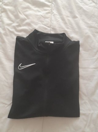 Chaqueta deportiva Nike mujer negra