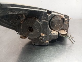 FARO IZQUIERDO FORD FOCUS BERLINA (CEW) XXDC