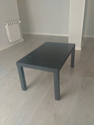 Mesa de centro Ikea negra