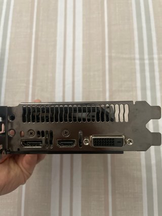 Tarjeta Gráfica ASUS 1050TI 4GB