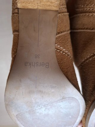 Botines de ante marrones