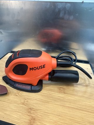 BLACK+DECKER Lijadora de Detalle Mouse 55 W