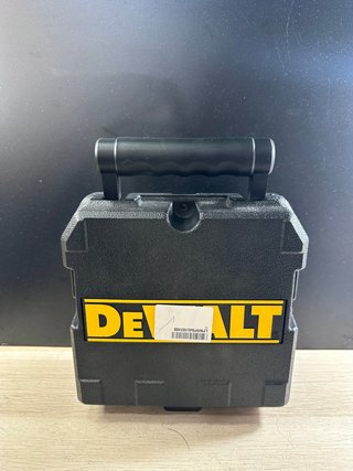 Láser Autonivelante DeWALT DW088CG