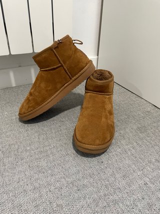 Botines tipo UGG color camel / marrón