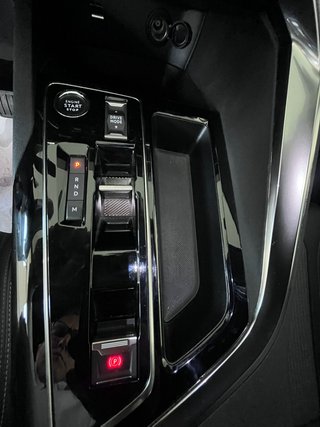 Peugeot 3008 Hybrid 136cv