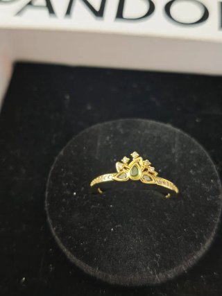 Anillo Pandora Corona Tiana Disney Dorado