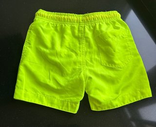 Lote Verano Niño 3-4 Años: Bañadores y Camiseta