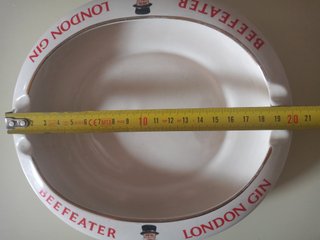 Cenicero Beefeater