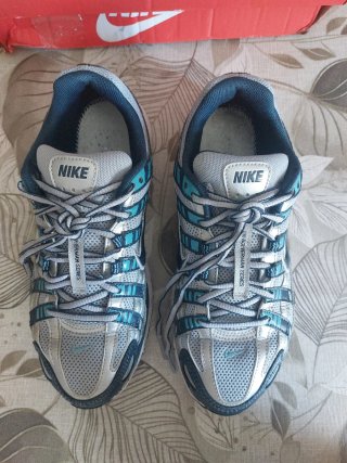 Scarpe Nike uomo  Tg 40
