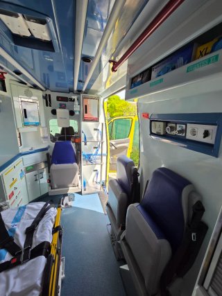 AMBULANCIA Volkswagen Crafter 2012