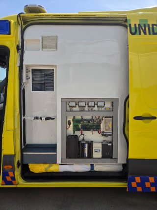 AMBULANCIA Volkswagen Crafter 2012
