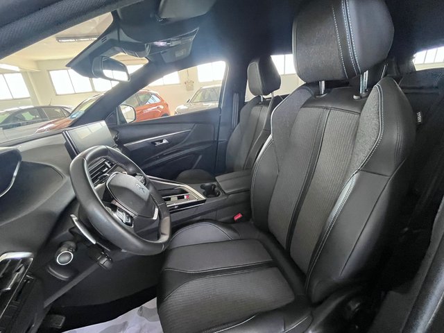 Peugeot 3008 136cv Hydrid Allure