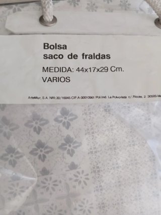 Bolso de bebé naranja y azul con abeja