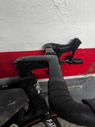 Bicicleta de carretera Factor