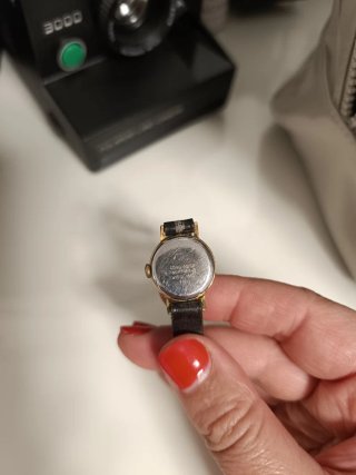 2 Relojes Oro y Plata