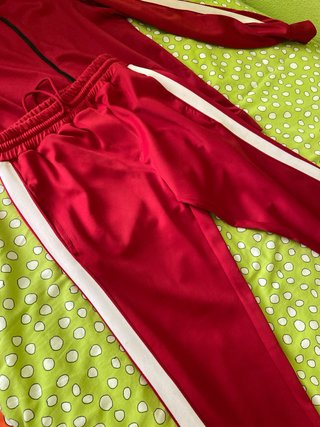 Chándal Bershka Rojo Talla XS