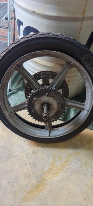 Llantas RECMO 18" Benelli 500 / Sanglas / Guzzi