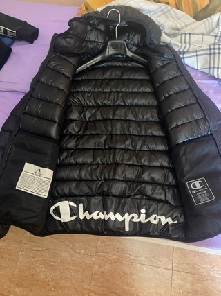 Chaqueta Plumas Champion Negra