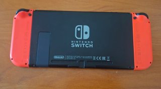 Nintendo Switch + Accesorios y Juegos
