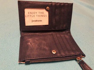 Monedero flores Stradivarius