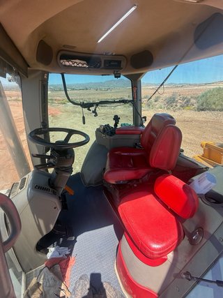 Tractor Case MX270 Magnum
