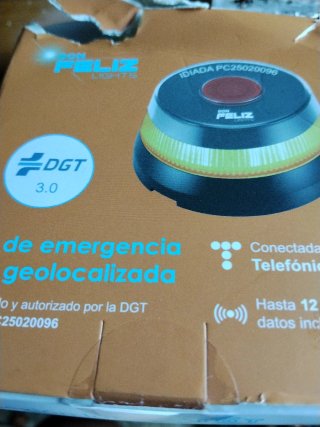 Luz de emergencia V16 DGT Geolocalizada