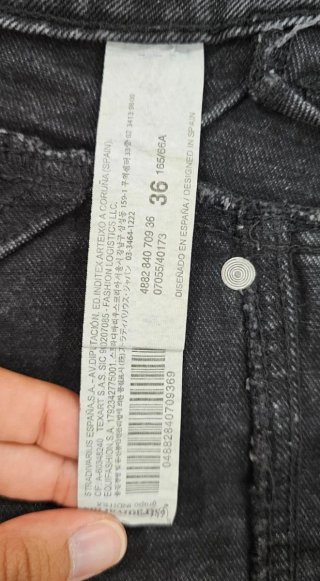 Vaqueros Mom Slim NUEVO Stradivarius Talla 36