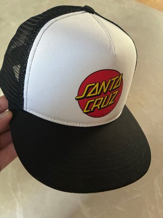 Gorra Santa Cruz Negra y Blanca