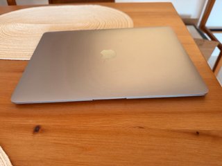 MacBook Air 13 2018 Intel i5 / 250 GB