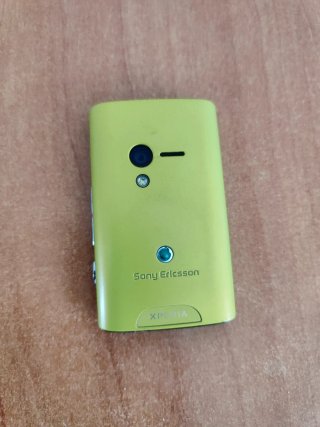 Sony Ericsson Xperia X10 Mini Giallo