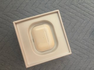 Cascos Inalámbricos Blancos
