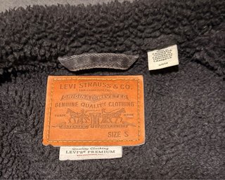 Casaco Trucker Sherpa Levi's Tamanho S
