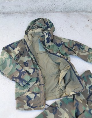 Completo militare Americano Woodland in Gore-Tex
