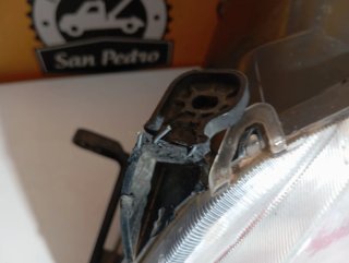 Faro Delantero Dodge Caliber