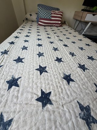 Colcha y Cojines Zara Home Estrellas