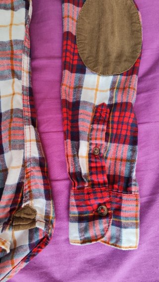 Camisa H&M cuadros roja y blanca