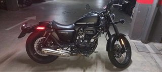 Motron Revolver 125cc Negra