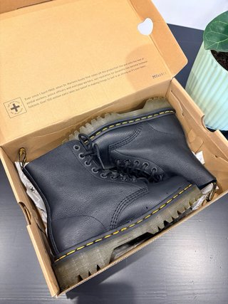 Botas Dr. Martens 1460 Pascal