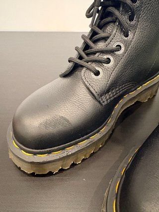 Botas Dr. Martens 1460 Pascal
