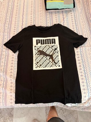 Camiseta Puma Negra Logo Blanco