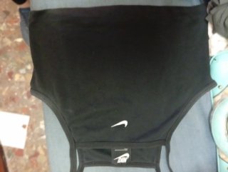 Top Nike Negro Talla M