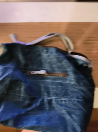 Bolso Levis customizado ante celeste