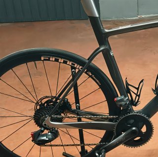 Bicicleta de carretera BH G8 talla L.