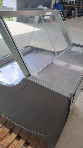 Vitrina expositora refrigerada