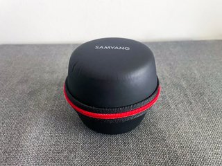 Objetivo Samyang AF 24mm F2.8 Sony E