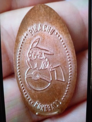 Moneda alargada Pikachu Pokeball