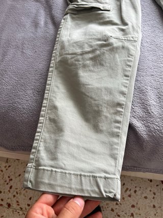 Pantalón cargo Zara hombre verde oliva