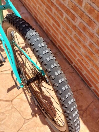 Megamo Natural 60